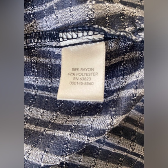 Christopher & Banks Top - Picture 8 of 8